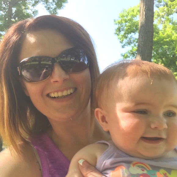 Meet your Posher, Rachel - Picture 1 of 1